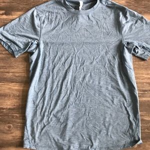 Lululemeon men’s blue workout shirt size medium